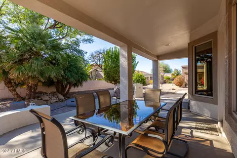 Exterior - 4661 E Apricot Ln, Gilbert, AZ 85298 photo 4 of 19