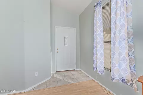 533 E Kyle Ct, Gilbert, AZ 85296 photo 5
