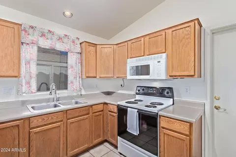 533 E Kyle Ct, Gilbert, AZ 85296 photo 17