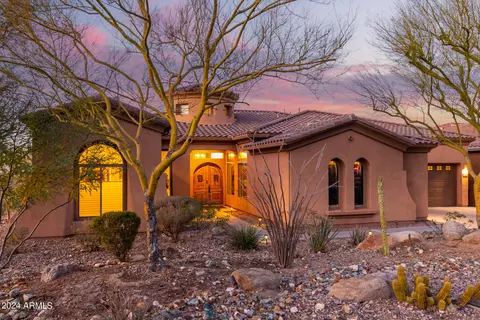 1606 W Capistrano Ave, Phoenix, AZ 85041