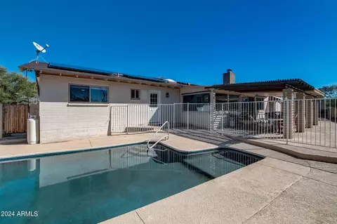 Exterior - 6802 N 22nd Pl, Phoenix, AZ 85016 photo 12 of 17