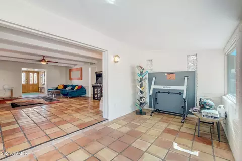 Exterior - 6802 N 22nd Pl, Phoenix, AZ 85016 photo 6 of 17
