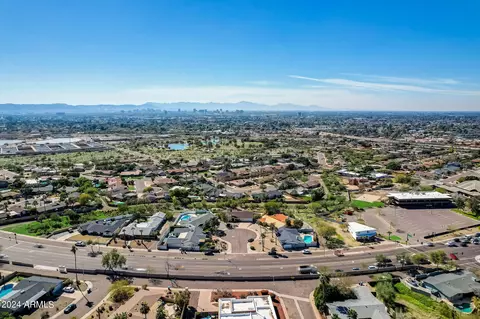 View/Area - 6802 N 22nd Pl, Phoenix, AZ 85016 photo 7 of 15