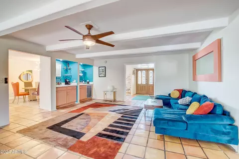 Living - 6802 N 22nd Pl, Phoenix, AZ 85016 photo 3 of 6