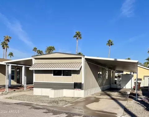 7300 N 51st Ave #233, Glendale, AZ 85301