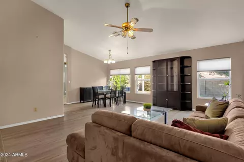4508 E Kiowa St, Phoenix, AZ 85044 photo 6