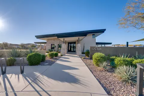 Exterior - 10337 E Trillium Ave, Mesa, AZ 85212 photo 2 of 8