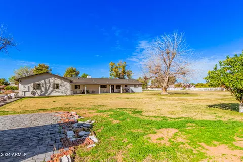 Exterior - 9601 S 157th Pl, Gilbert, AZ 85234 photo 6 of 9