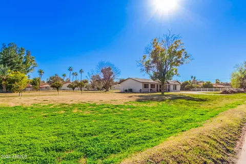 9601 S 157th Pl, Gilbert, AZ 85234