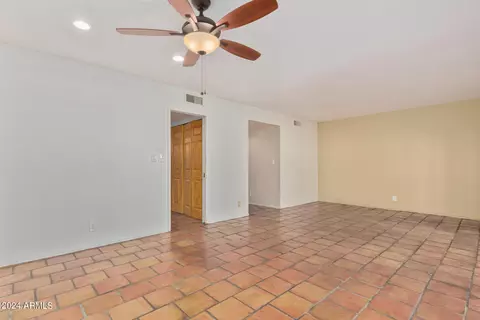 1242 E Palacio Ln, Phoenix, AZ 85014 photo 6