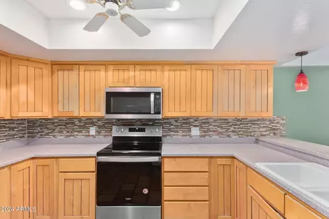 1242 E Palacio Ln, Phoenix, AZ 85014 photo 11