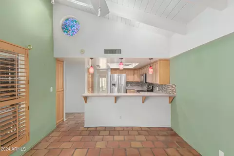 1242 E Palacio Ln, Phoenix, AZ 85014 photo 9