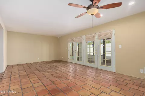 1242 E Palacio Ln, Phoenix, AZ 85014 photo 5