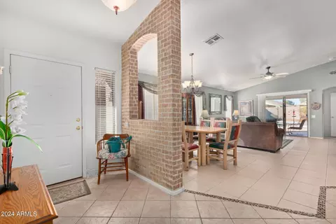 8732 E Nopal Cir, Mesa, AZ 85209 photo 6