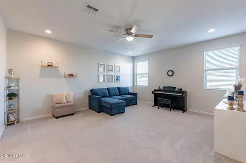 Living - 9804 E Satellite Dr, Mesa, AZ 85212 photo 5 of 6