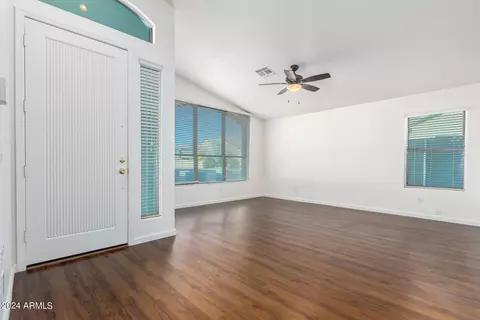9621 E Plana Ave, Mesa, AZ 85212 photo 5