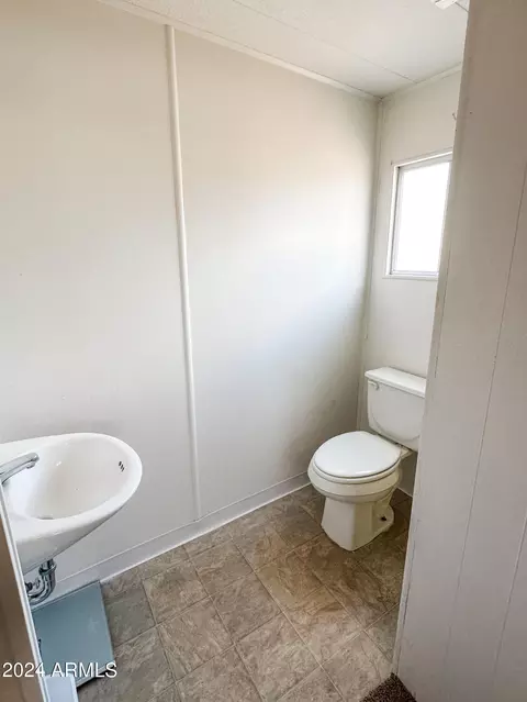 482 E Hillcrest Dr, Benson, AZ 85602 photo 14