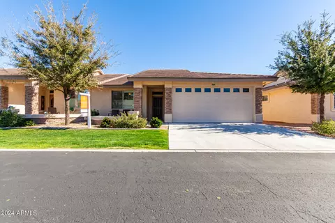 2662 S Springwood Blvd #375, Mesa, AZ 85209