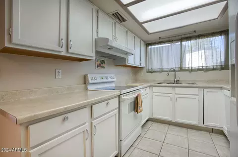 2525 W Pershing Ave, Phoenix, AZ 85029 photo 9