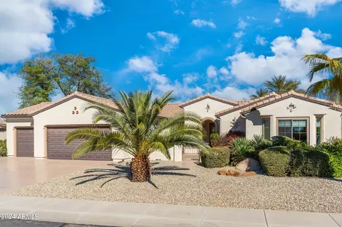 16124 W Desert Cove Way, Surprise, AZ 85374