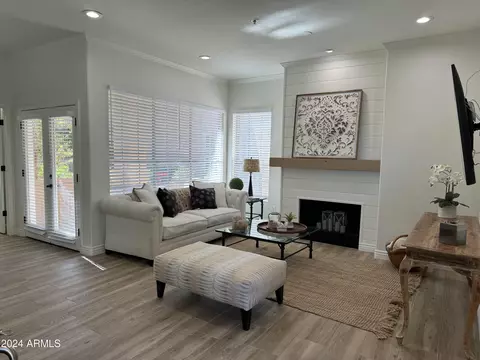 10101 N Arabian Trl #1011, Scottsdale, AZ 85258