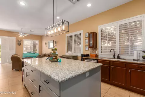 Kitchen - 7910 E Portobello Ave, Mesa, AZ 85212 photo 2 of 5