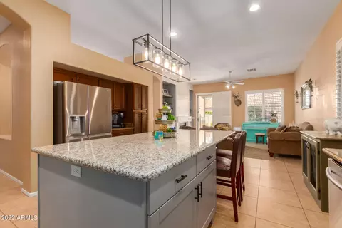 Kitchen - 7910 E Portobello Ave, Mesa, AZ 85212 photo 4 of 5