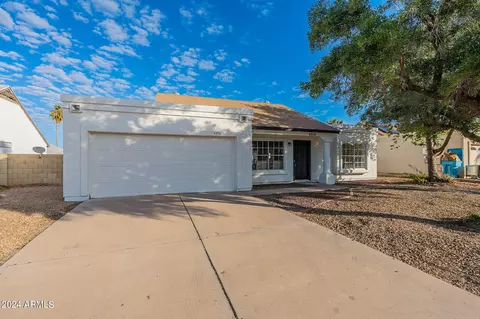 4556 W Topeka Dr, Glendale, AZ 85308