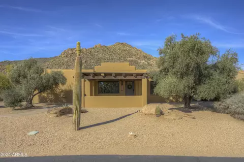 2204 Sagebrush Ln, Carefree, AZ 85377