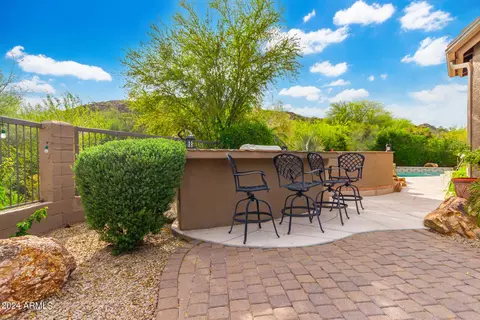 Exterior - 7345 E Rochelle Cir, Mesa, AZ 85207 photo 9 of 17