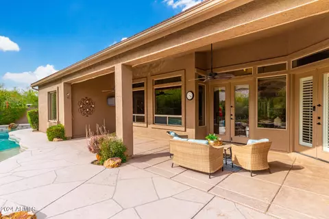 Exterior - 7345 E Rochelle Cir, Mesa, AZ 85207 photo 5 of 17