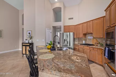 Kitchen - 7345 E Rochelle Cir, Mesa, AZ 85207 photo 3 of 4
