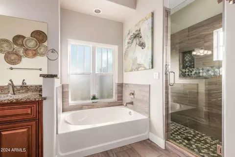 Bath - 5169 N Idaho Rd, Apache Junction, AZ 85119 photo 2 of 3