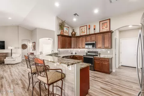 Kitchen - 5169 N Idaho Rd, Apache Junction, AZ 85119 photo 2 of 4