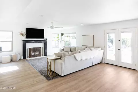 Living - 18236 N 45th St, Phoenix, AZ 85032 photo 3 of 3