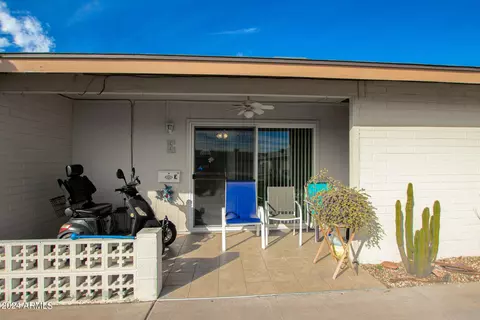 13021 N 113th Ave #E, Youngtown, AZ 85363