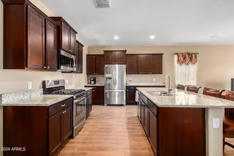 Kitchen - 30596 W Mitchell Dr, Buckeye, AZ 85396 photo 3 of 4