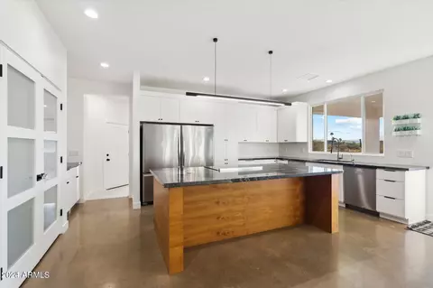 3132 W Blue Eagle Ln, Phoenix, AZ 85086 photo 9