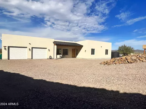 3132 W Blue Eagle Ln, Phoenix, AZ 85086 photo 3