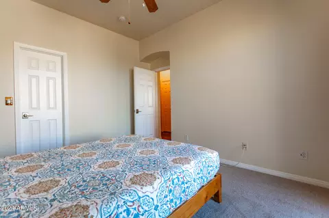 3131 E Legacy Dr #2015, Phoenix, AZ 85042 photo 23
