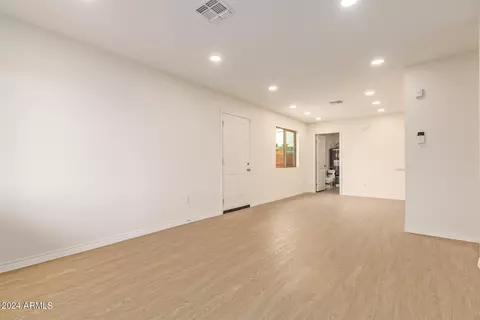 4205 N 27th Dr, Phoenix, AZ 85017 photo 14