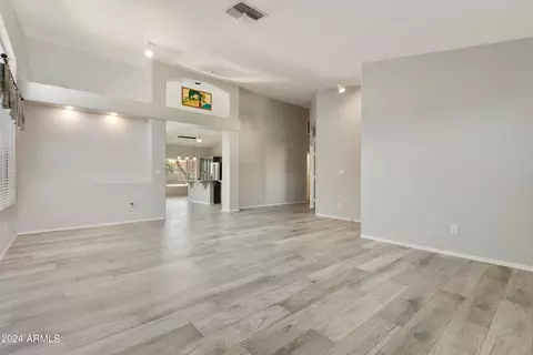 1345 E Rockledge Rd, Phoenix, AZ 85048 photo 5