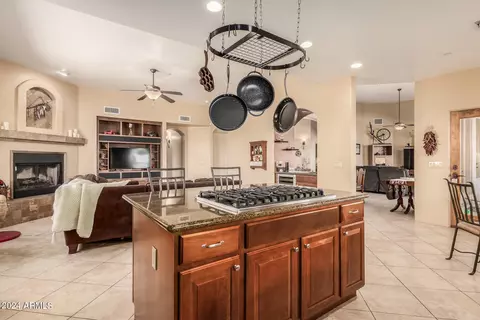Kitchen - 14529 E Circle L Ranch Pl, Vail, AZ 85641 photo 5 of 5
