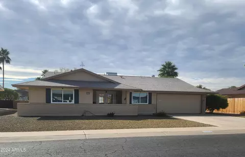 10944 W Saratoga Cir, Sun City, AZ 85351