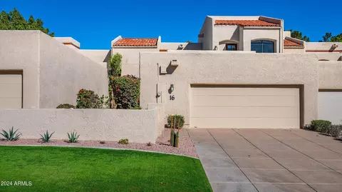 2626 E Arizona Biltmore Cir #16, Phoenix, AZ 85016