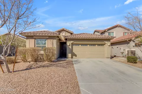 944 W Capulin Trl, San Tan Valley, AZ 85140