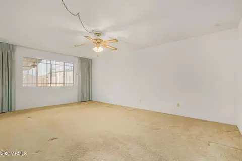 4712 N 39th Ave, Phoenix, AZ 85019 photo 8