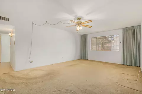 4712 N 39th Ave, Phoenix, AZ 85019 photo 9