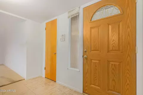 4712 N 39th Ave, Phoenix, AZ 85019 photo 5