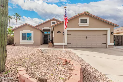 11359 E Des Moines Cir, Mesa, AZ 85207 photo 2
